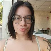 Profesora de primaria apta para cualquier materia.sobretodo en lenguas